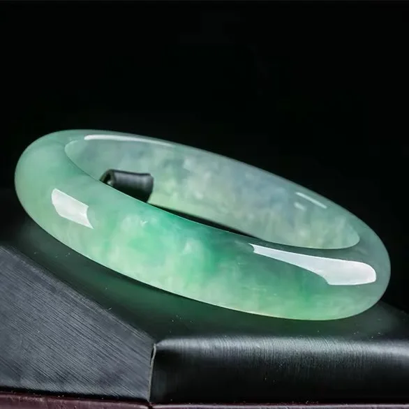 Natural Myanmar jadeite bracel - Coordinates Bracelet recensie en prijs