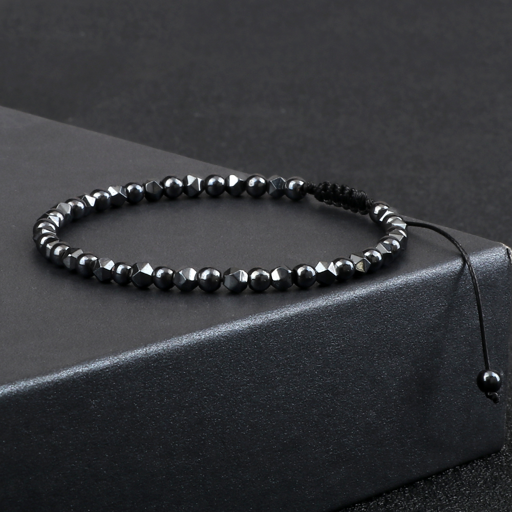Minimalism Hematite Bracelet I - Coordinates Bracelet recensie en prijs