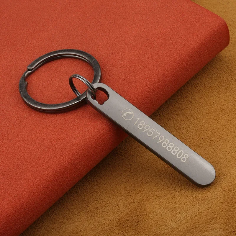 Custom Keychain with Free Engr - Initial Ring Custom recensie en prijs