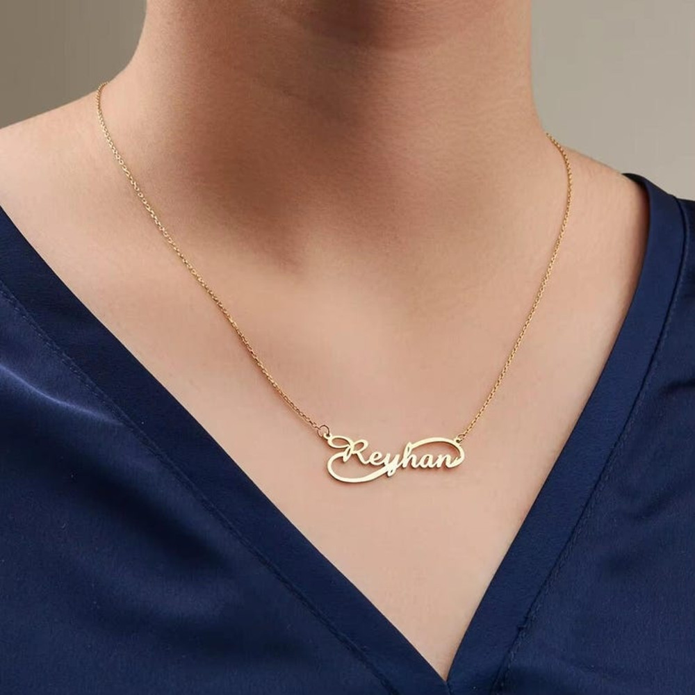 Custom Infinity Name Necklace  - Birth Flower Necklace recensie en prijs